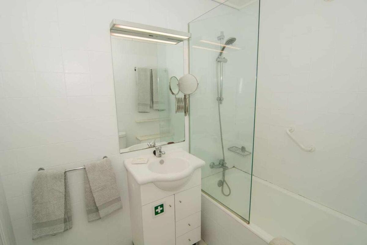 Ferienwohnung Cliff View III - Sea View + Pool + Wifi Funchal  Exterior foto